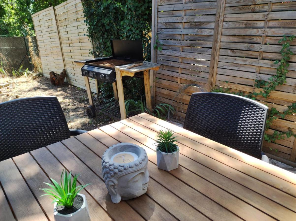 Maisonnette en résidence avec piscine et tennis Saint-Vallier-de-Thiey Exterior foto