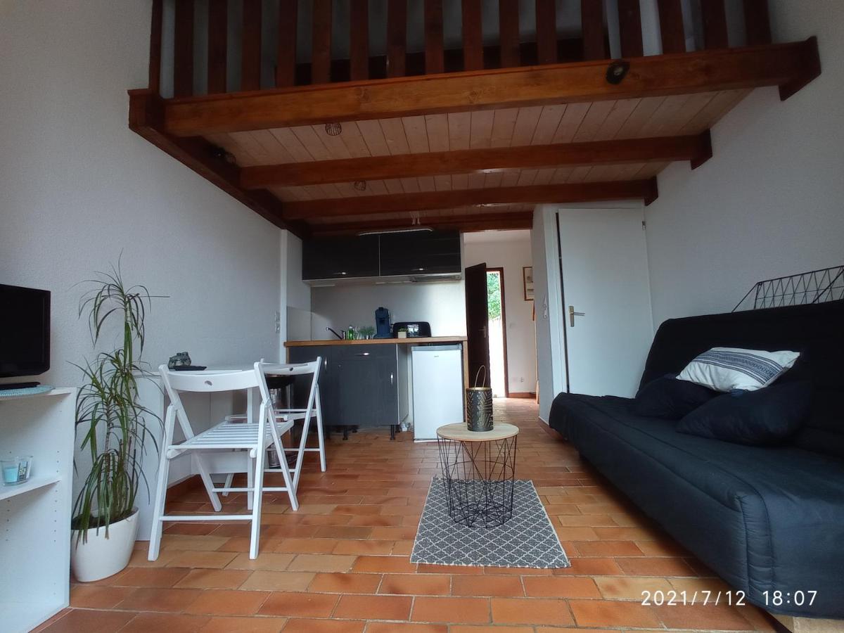 Maisonnette en résidence avec piscine et tennis Saint-Vallier-de-Thiey Exterior foto